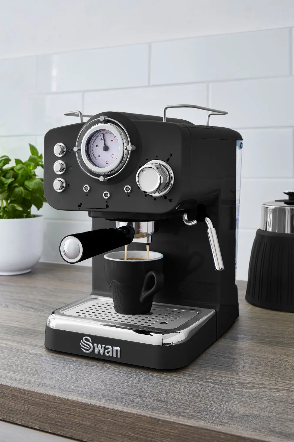 Swan Retro Pump Espresso Coffee Machine